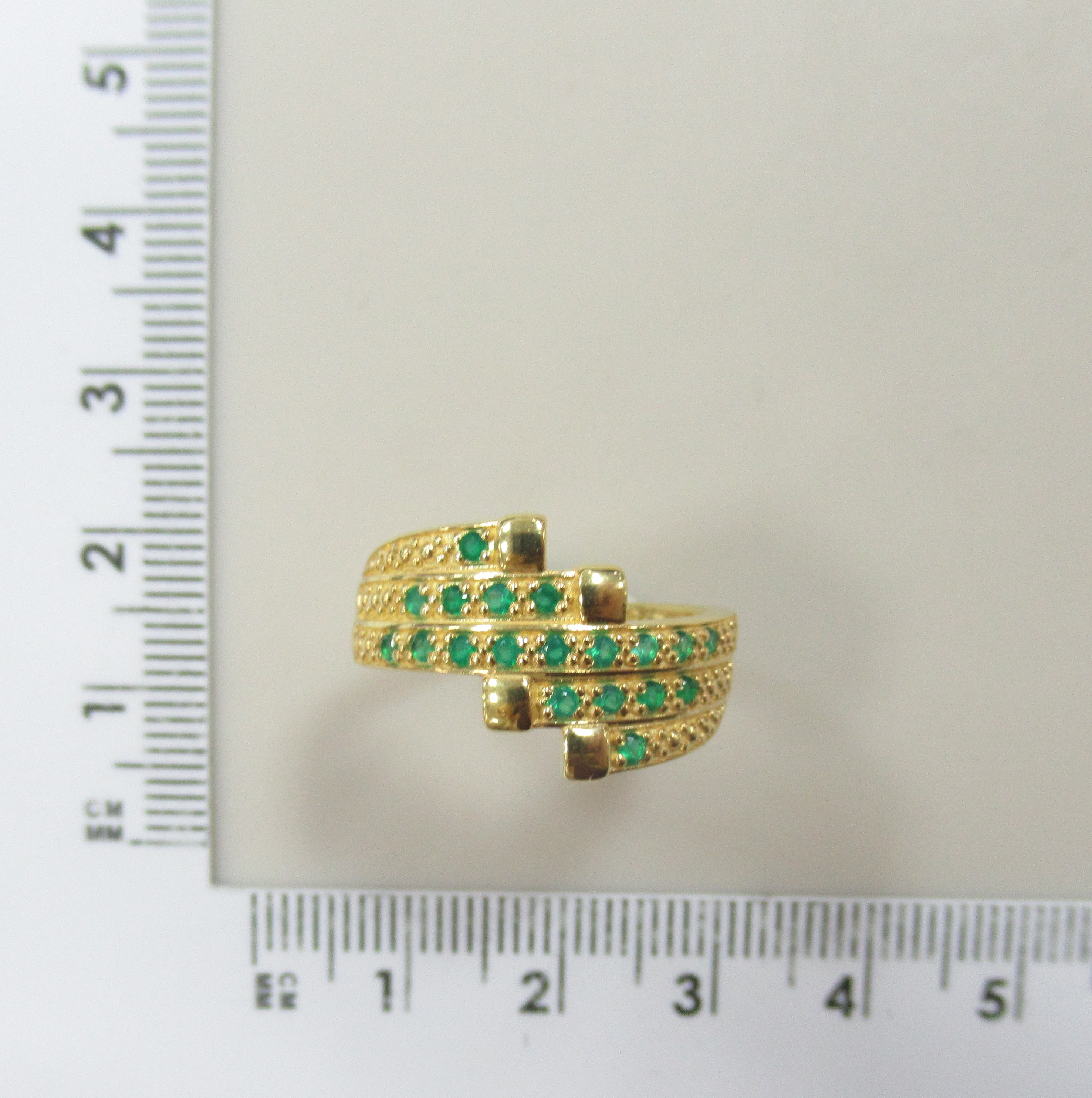Серебряное кольцо с агатами